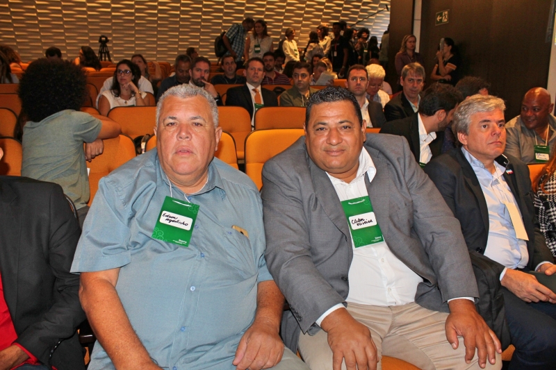 Vereadores participam de reunião que concede LOC para retorno das atividades da Samarco.